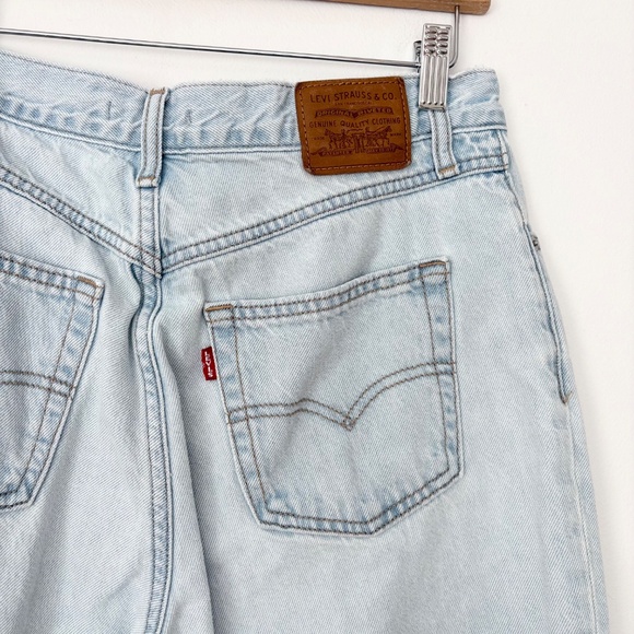 Levi’s 80s mom jeans - Picture 7 of 8